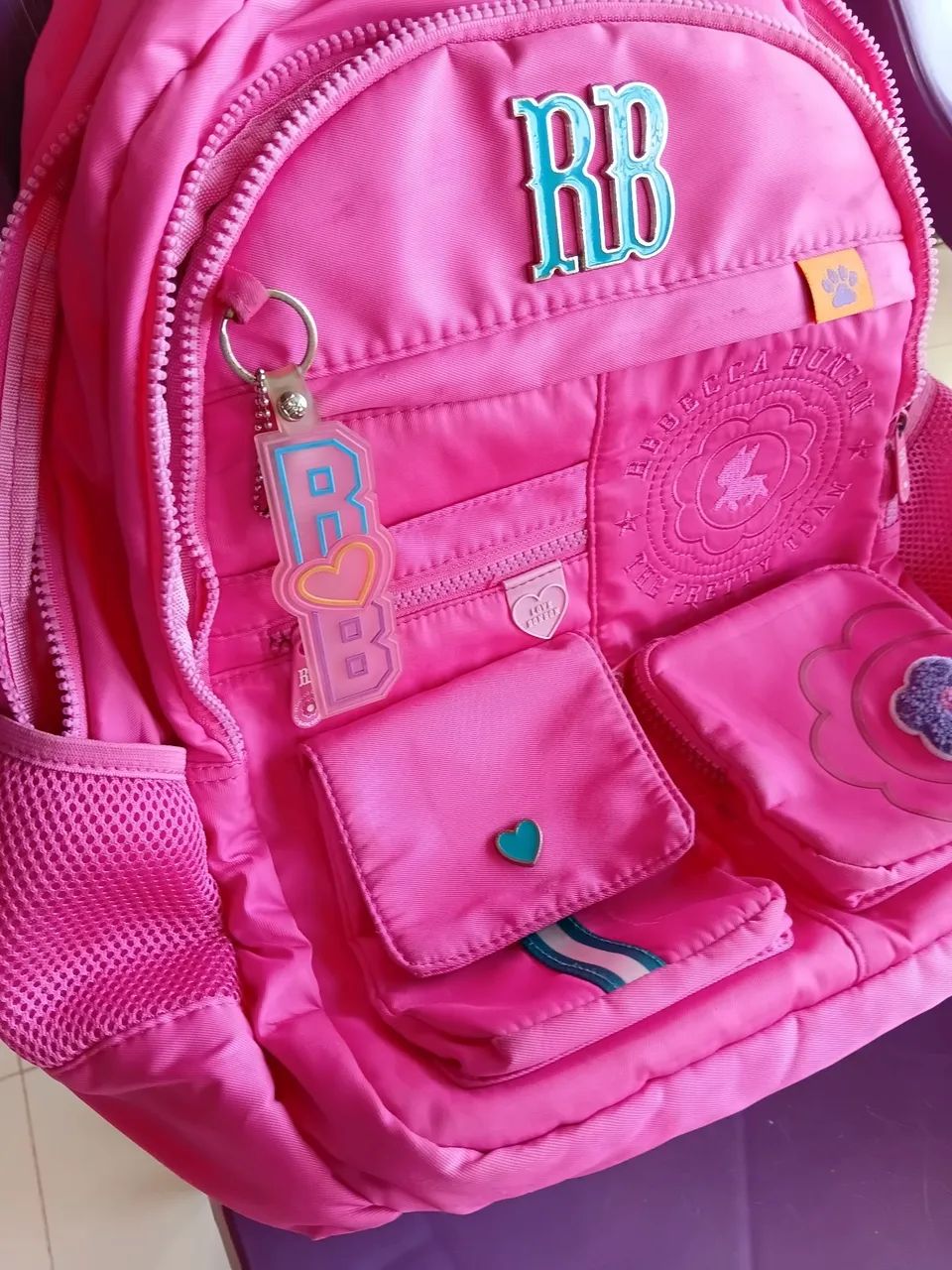 Mochila Rebeca bombom semi nova - Foto 3
