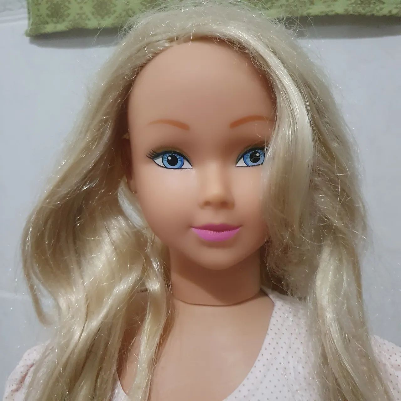 Boneca grande,76 cm.