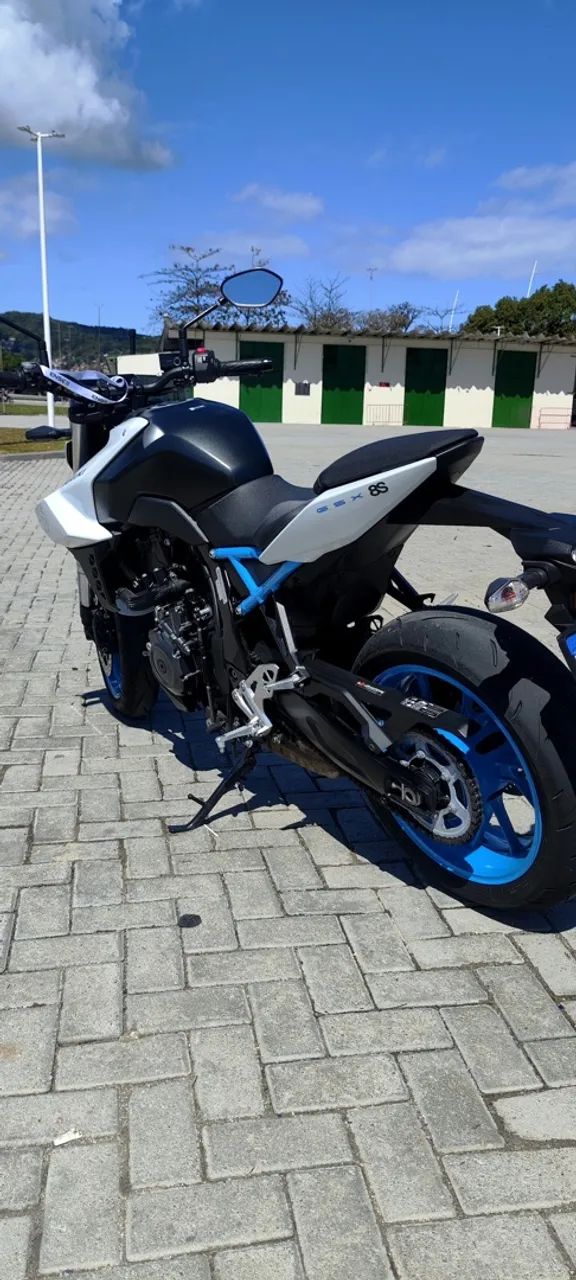 2025 Suzuki GSX 8s - Foto 5