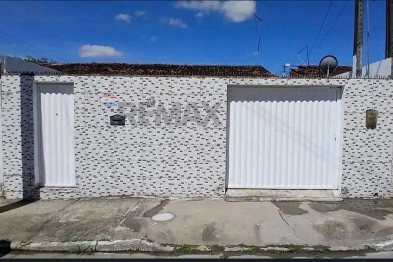 Casa dos Sonhos em Satuba: 3 Quartos e Piscina