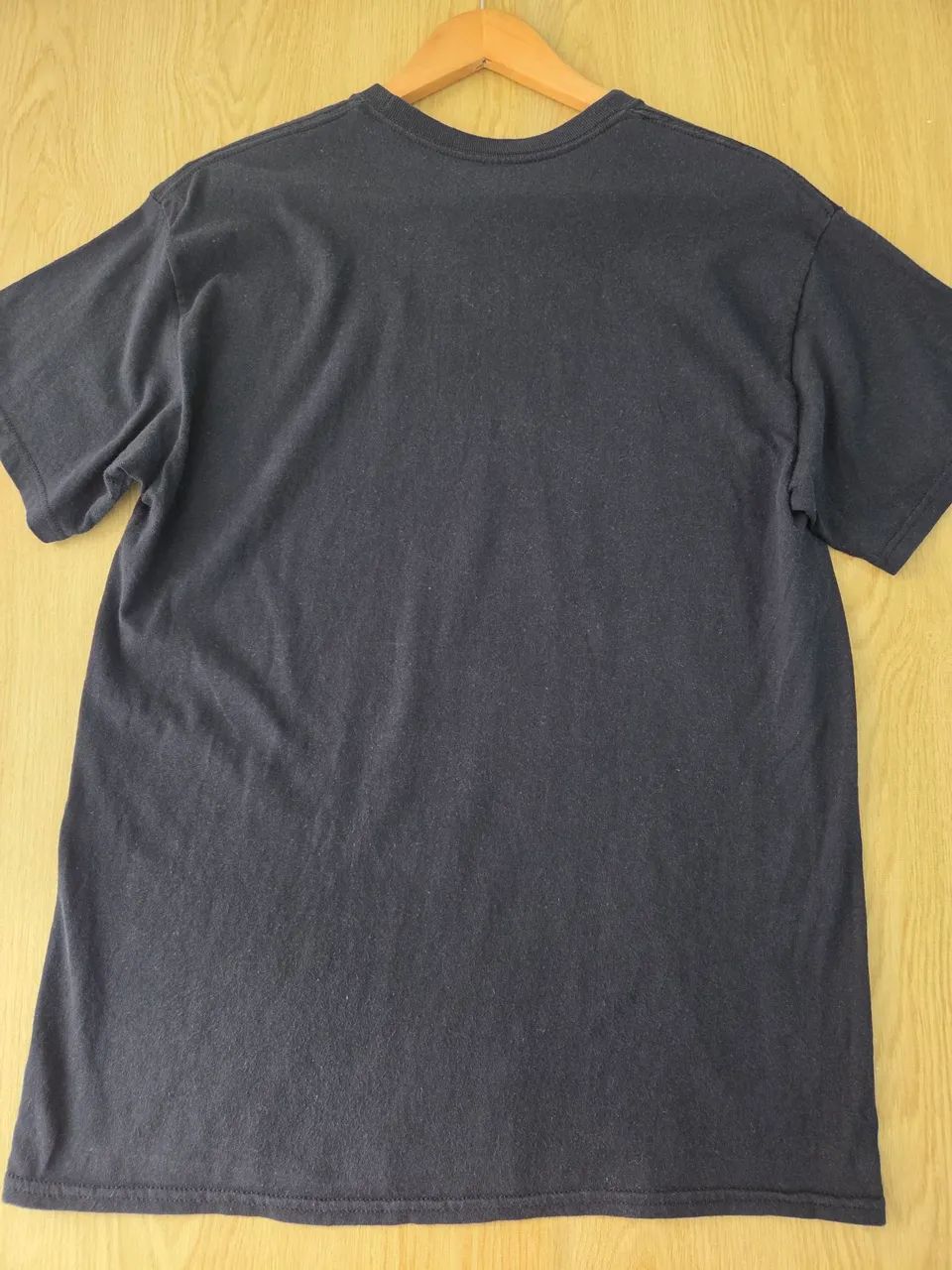 camiseta hard rock cafe budapest preta - Foto 4