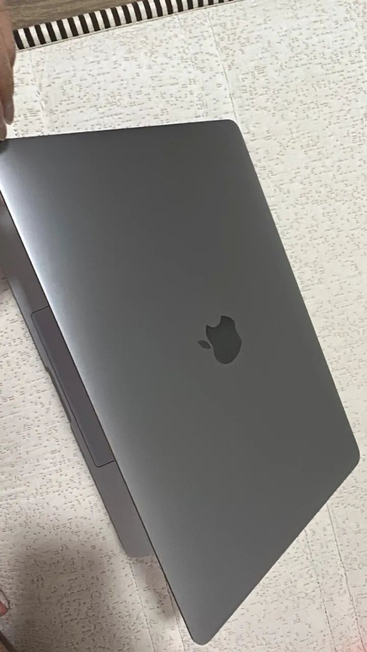 MacBook Pro 2017 - 13,3? | Intel Core i5 | 8GB RAM | 128GB - Foto 3