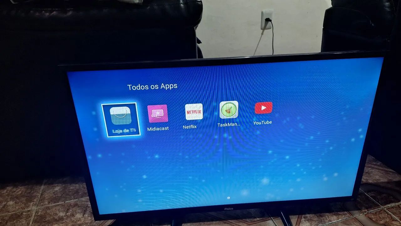 VENDA RÁPIDA!! TV Smart Philco 32 Polegadas - Excelente Opção para Sua Casa. - Foto 2
