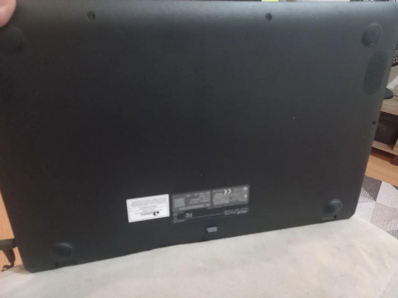O ASUS Vivobook Go 15 (E510)  - Foto 3