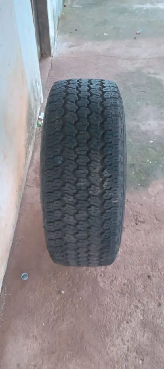 Pneu caminhonete 100$ - Foto 4