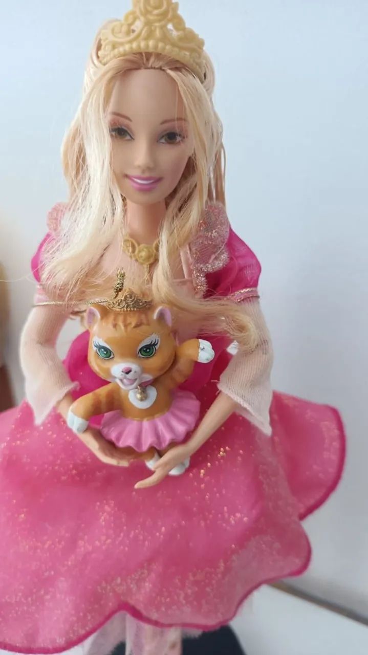 Barbie Genevieve 