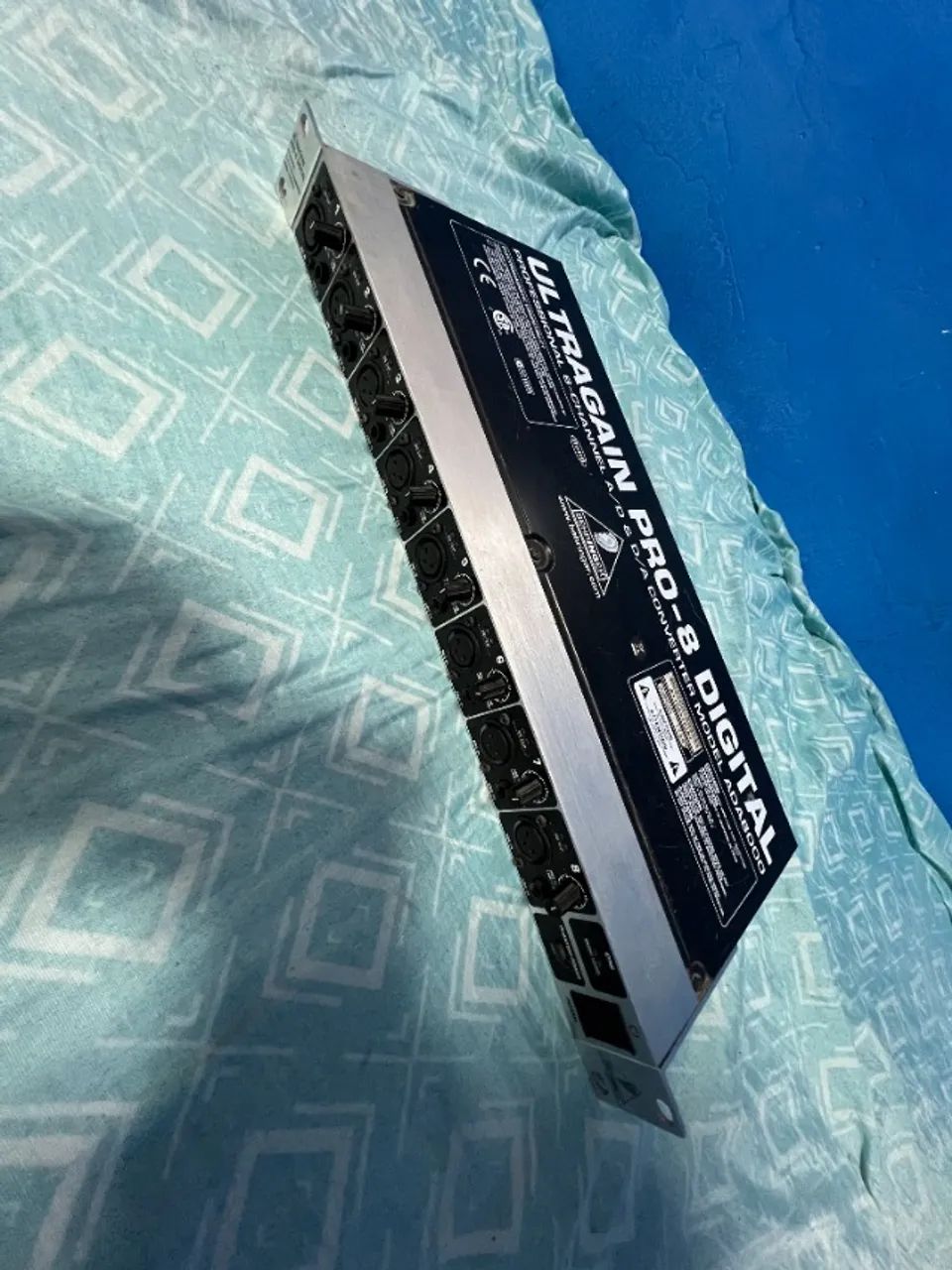 Behringer Ultragain Pro-8 Digital ADA8000 + Cabos Ópticos ADAT - Foto 4