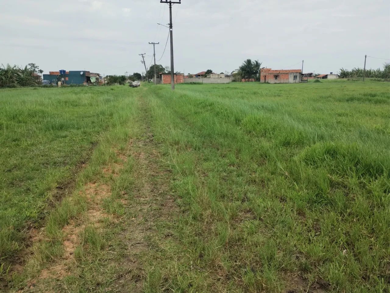 Vendo ou troco terreno 