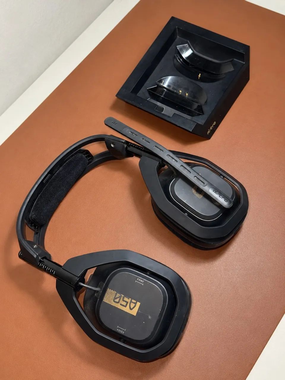 Headset Astro A50 sem fio Xbox/PC + base e caixa original - Foto 4