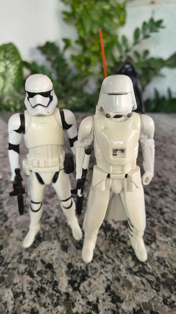 Bonecos Star Wars 15cm coleção com 5 bonecos - Foto 4