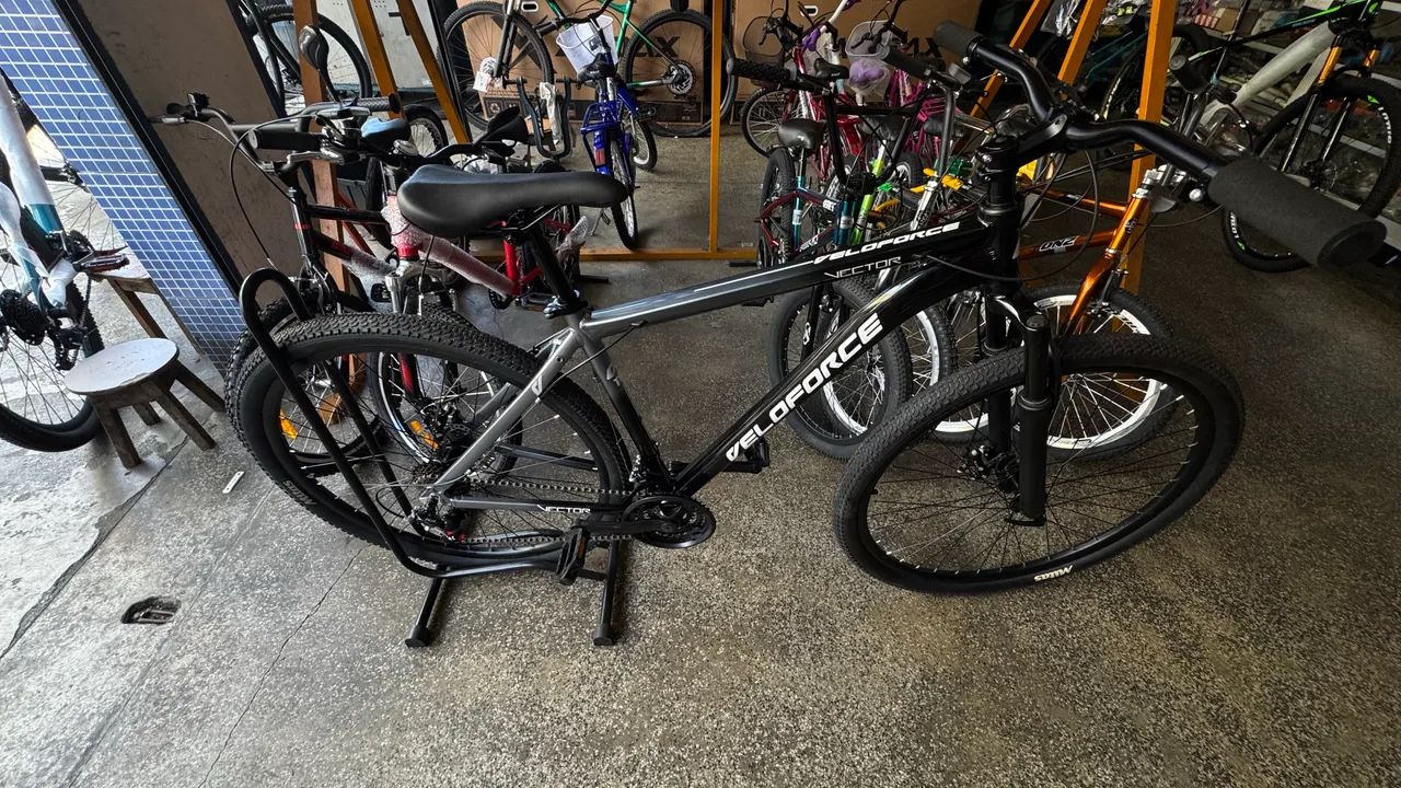 PROMOÇÃO BICICLETA ARO 29 alumínio preta com cinza 