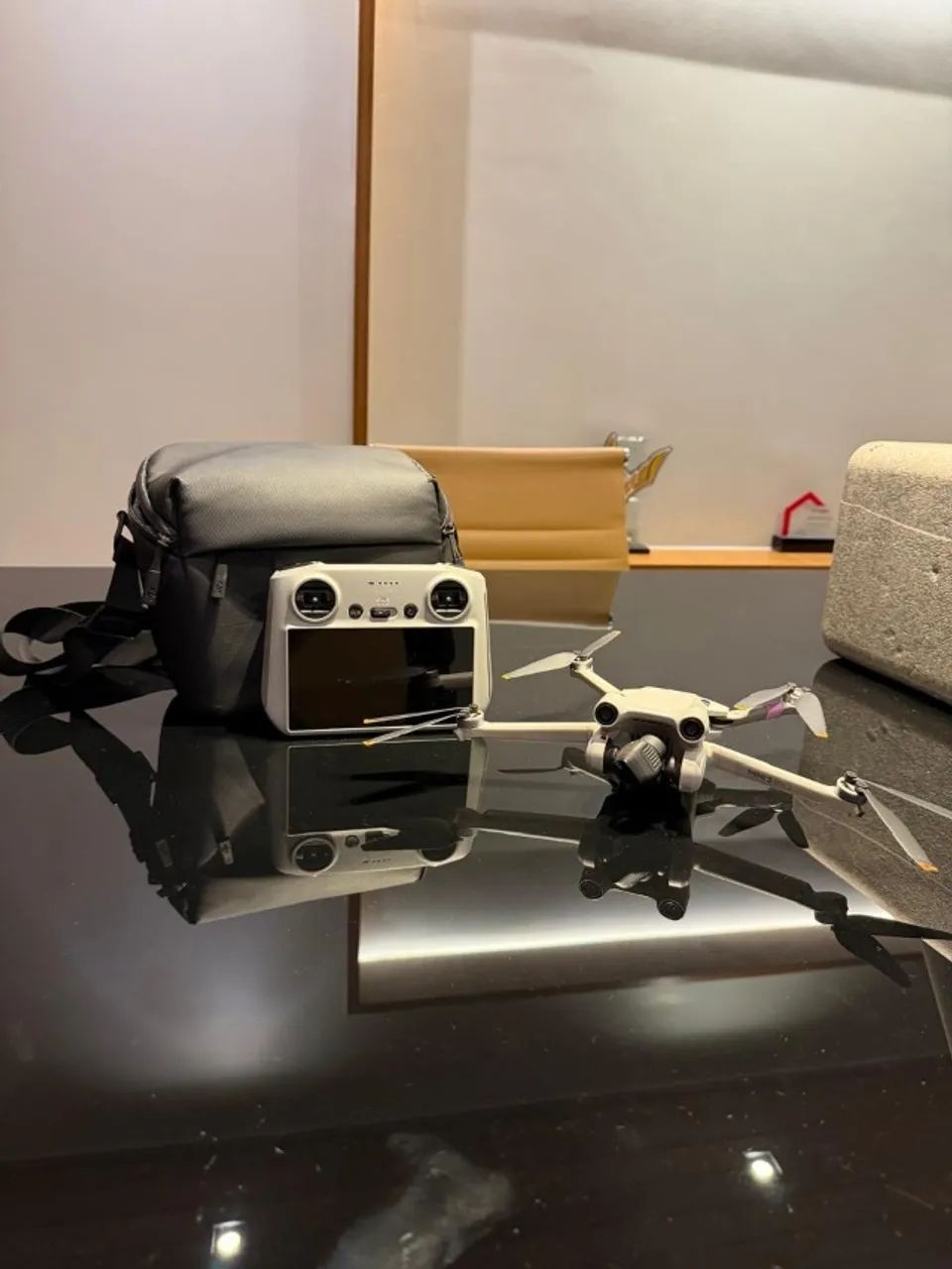 DJI MINI 3 PRO + CONTROLE COM TELA ? R$ 4.500