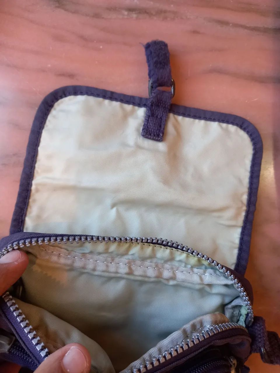Kipling Carteira Roxa com Alça  - Foto 4