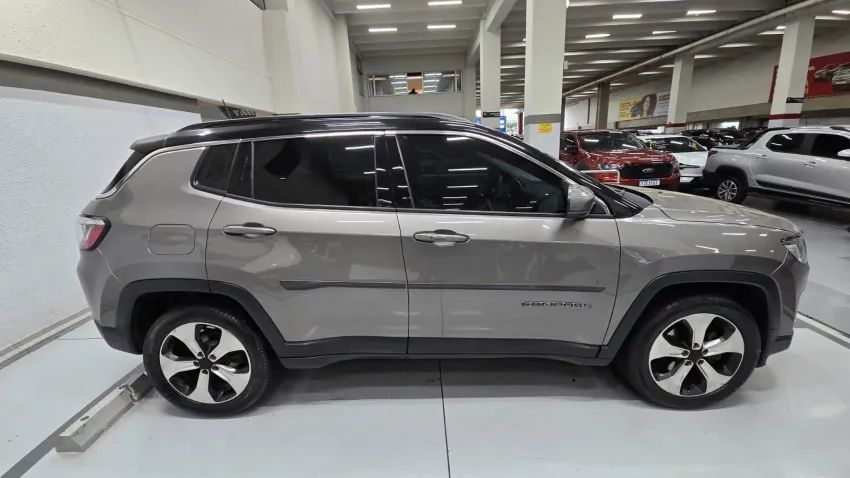 Jeep Compass Longitude 2.0 4X2 Flex 16V Aut. 2018 - Foto 5