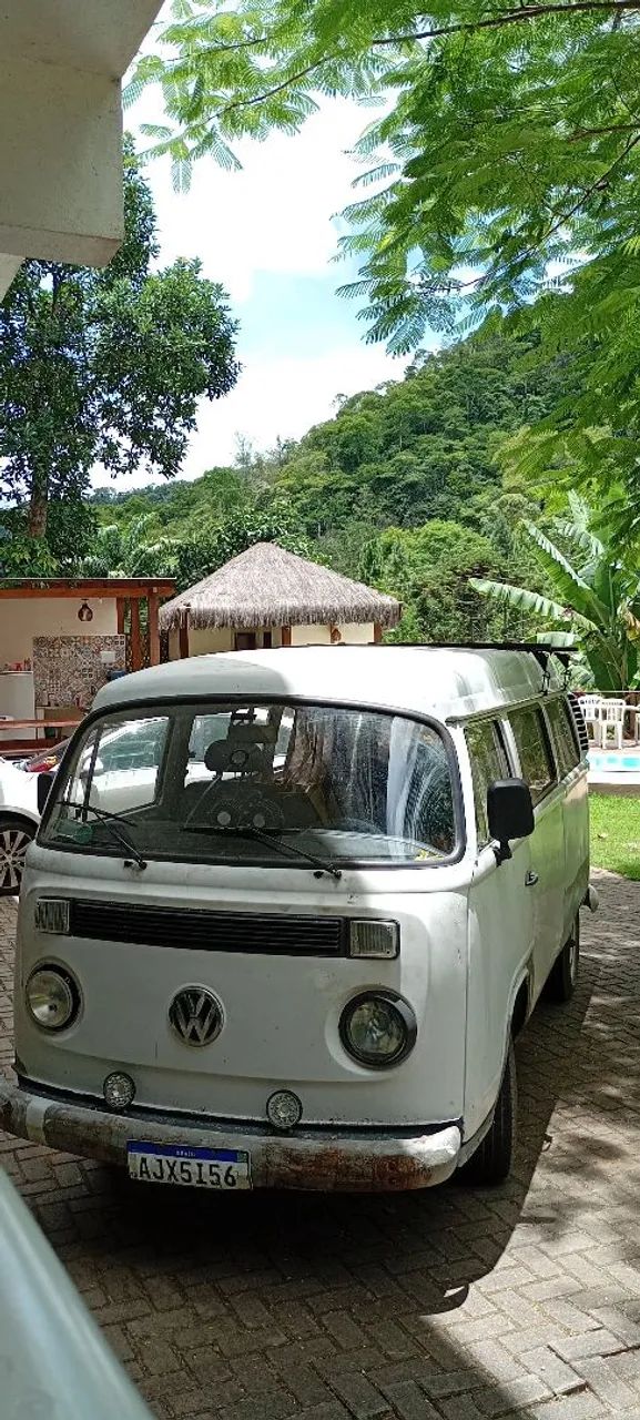 Volkswagen Kombi Lotação 1.6 MPI 2001