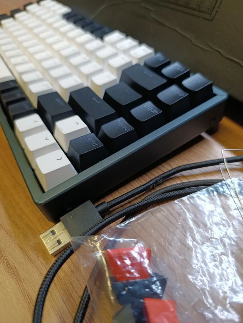 Teclado Mecânico Keychron K2 V2 Bluetooth e USB-C. - Foto 3