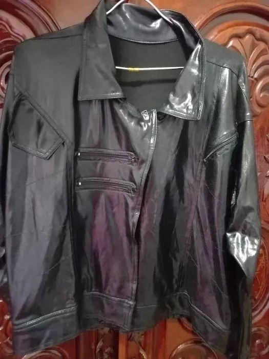 Jaqueta na preto 