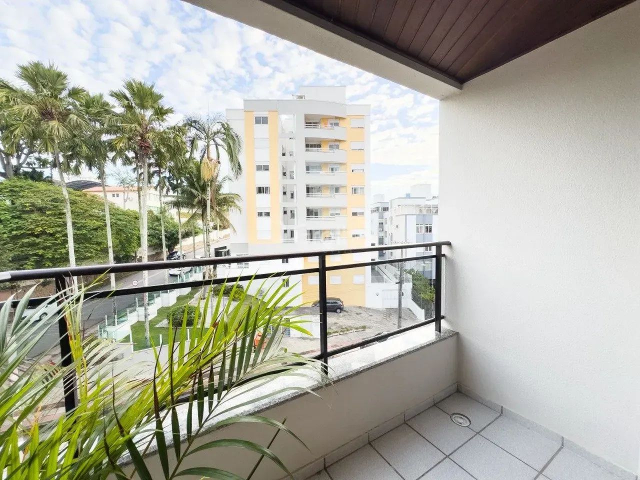 Imóvel para venda possui 98 metros quadrados com 3 quartos em Canto - Florianópolis - SC - Foto 4