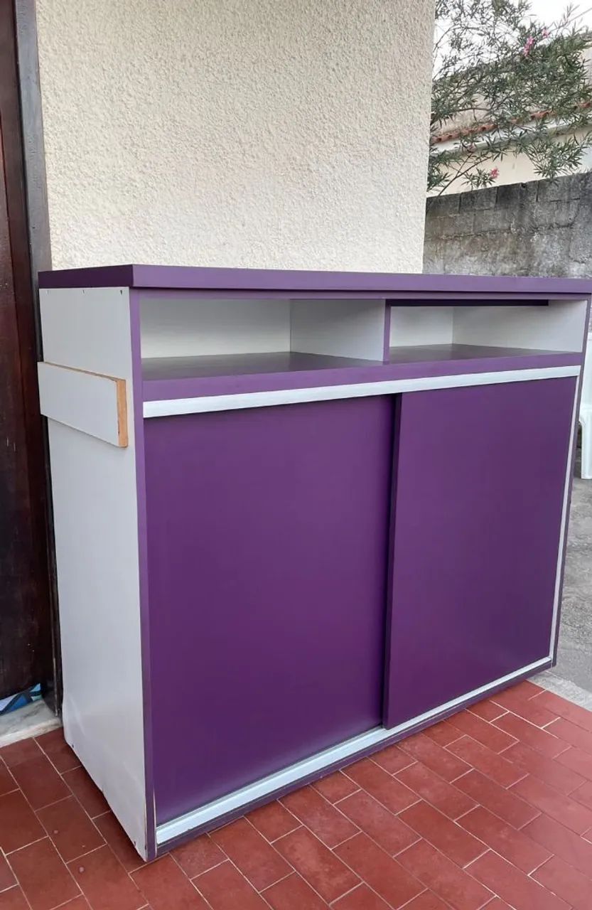 Balcão de loja novinho 