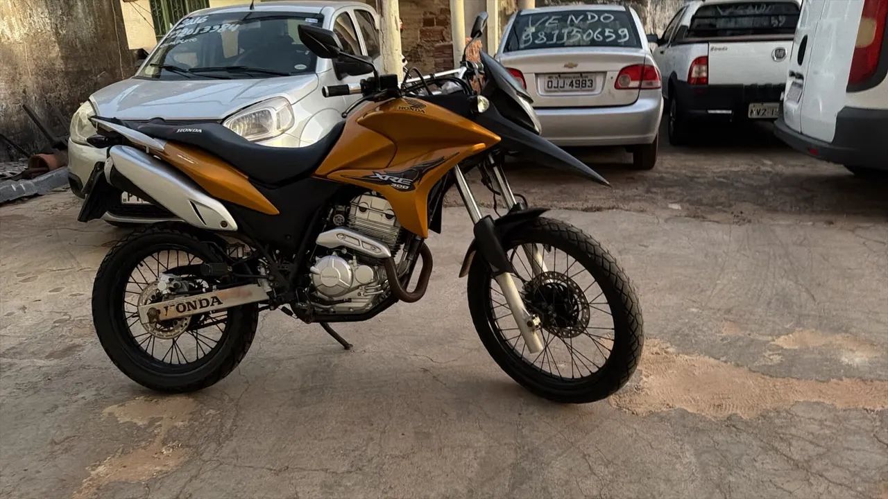Moto XRE 300 - Foto 4