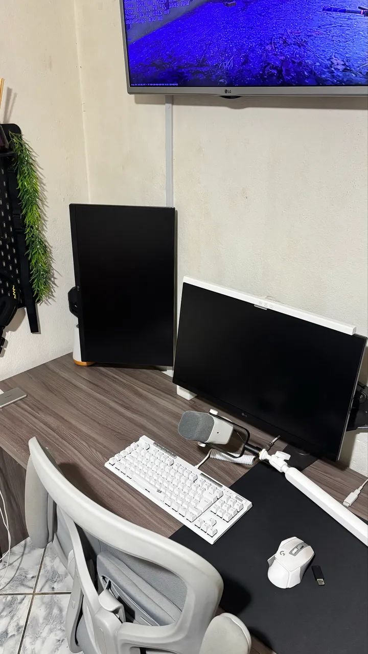 LG UltraGear 24, 180 Hz - Foto 3