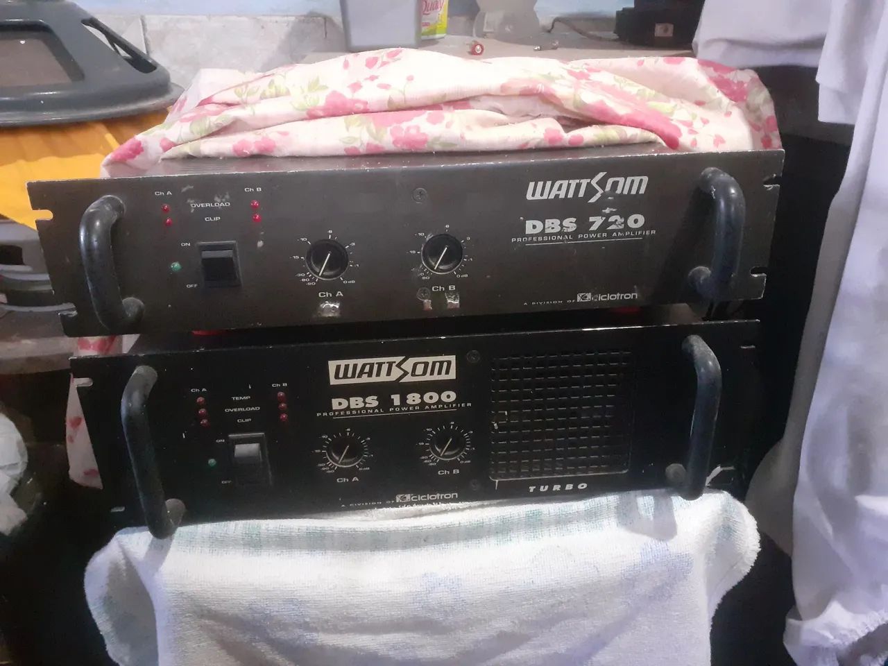 AMPLIFICADOR DBS 1800 E DBS 720