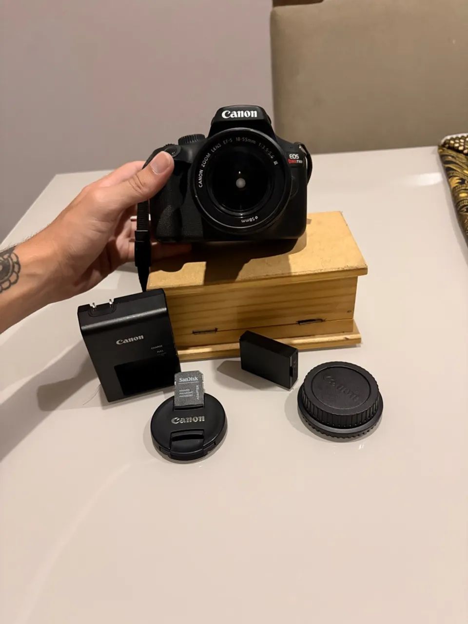 Câmera Cânon Rebel T100