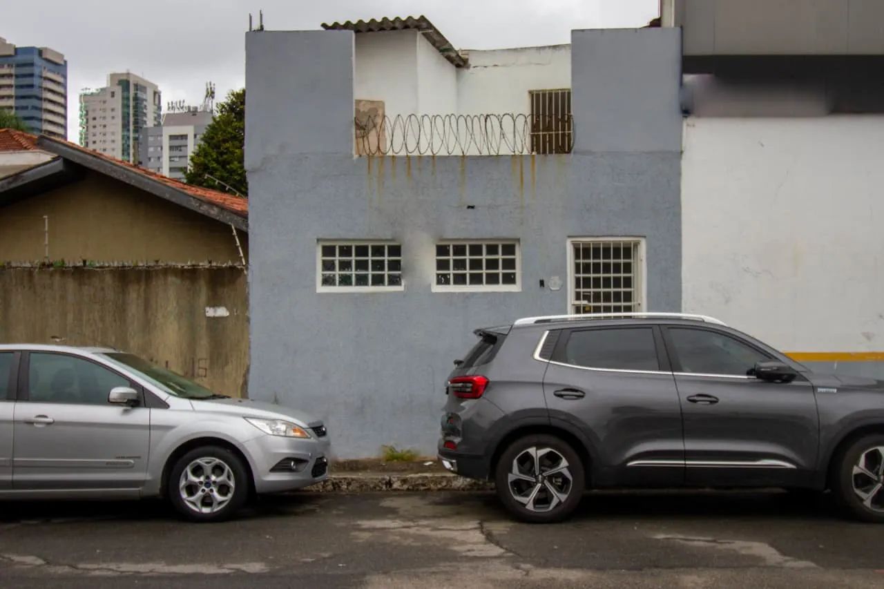 Casa comercial na Rua Pedro Noel, 23  150 m²