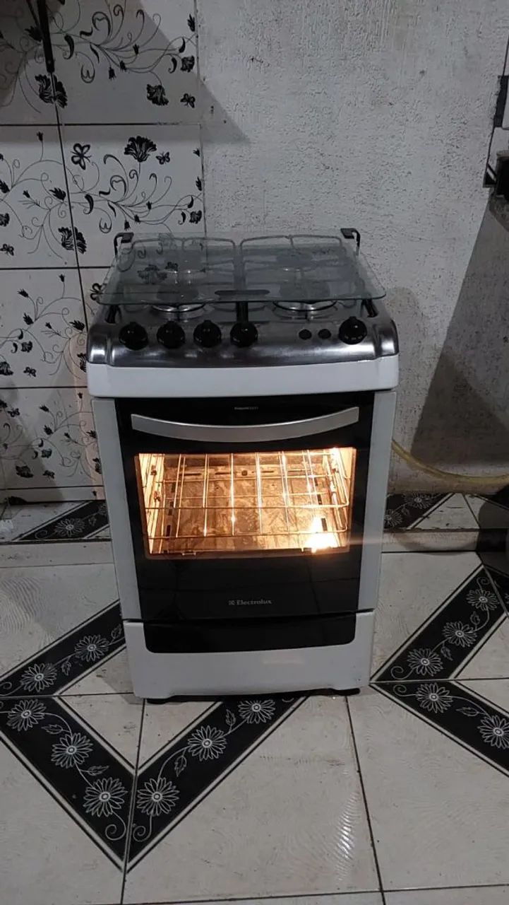 ÓTIMO FOGÃO ELECTROLUX 4 BOCAS COM ACENDIMENTO AUTOMÁTICO  - Foto 5