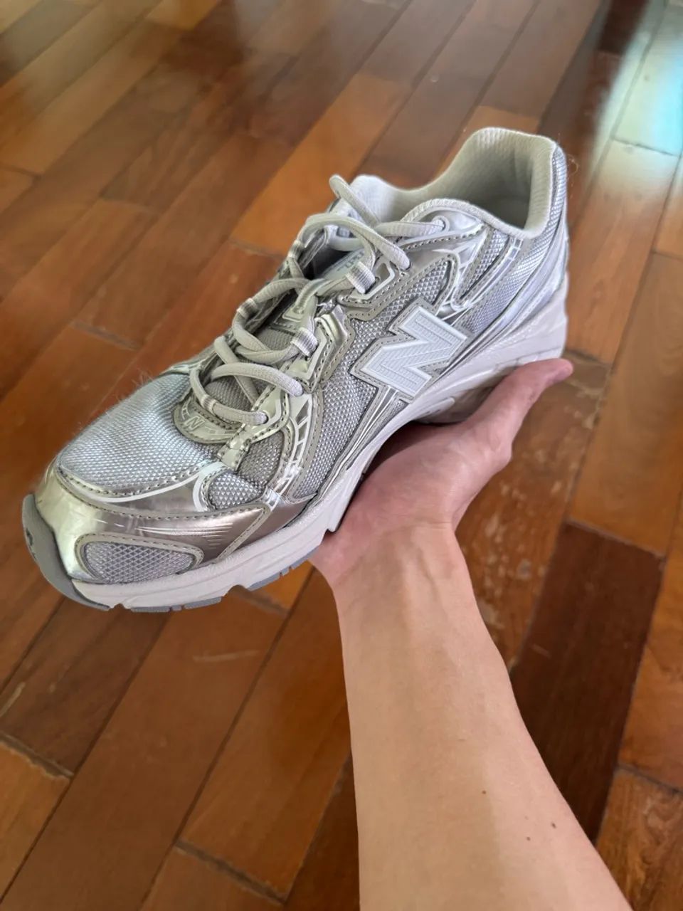 Tênis New Balance 740 prata Tam.40 - Foto 2