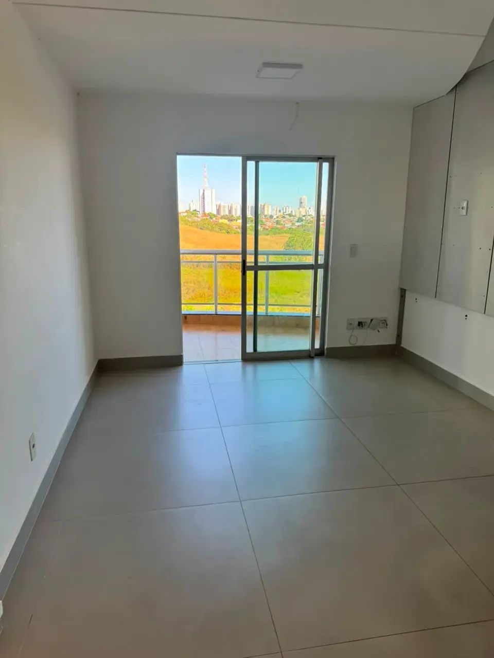 APARTAMENTO SEMI-MOBILIADO PARA LOCAÇÃO | EDIFÍCIO PORTAL CUIABÁ - Cuiabá - MT - Foto 2