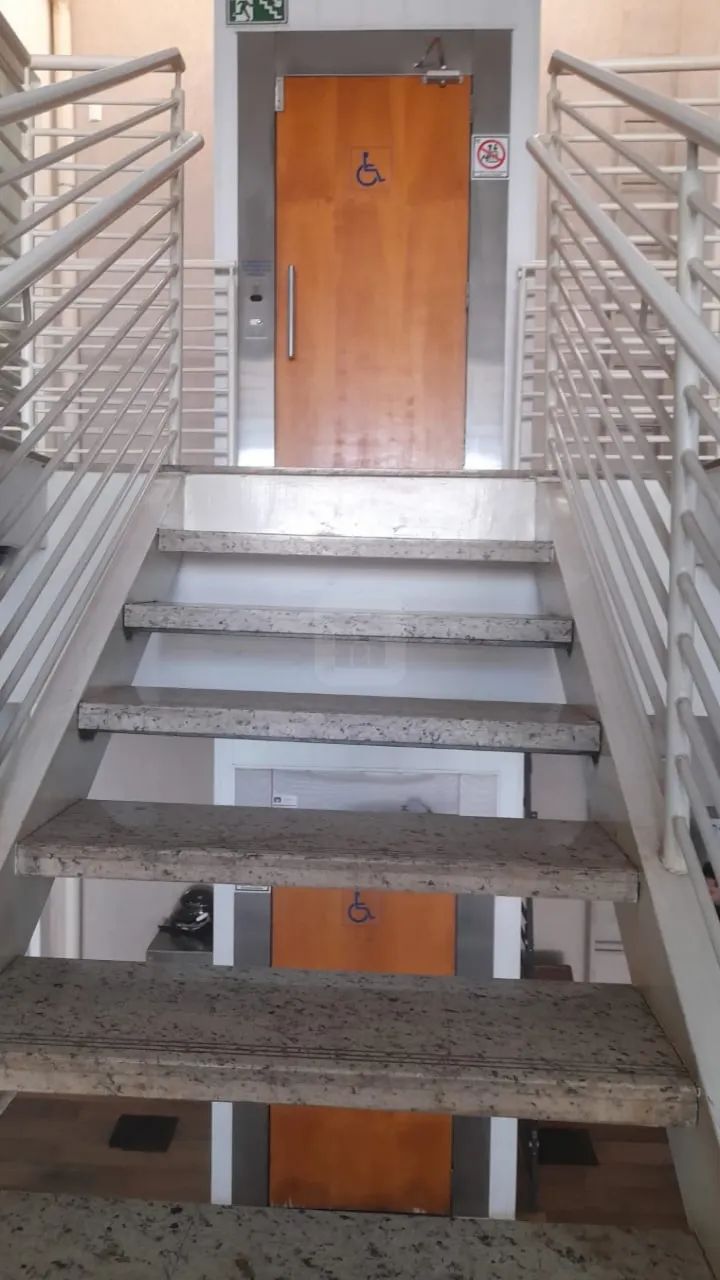Prédio Comercial à venda no bairro Roosevelt. - Foto 4