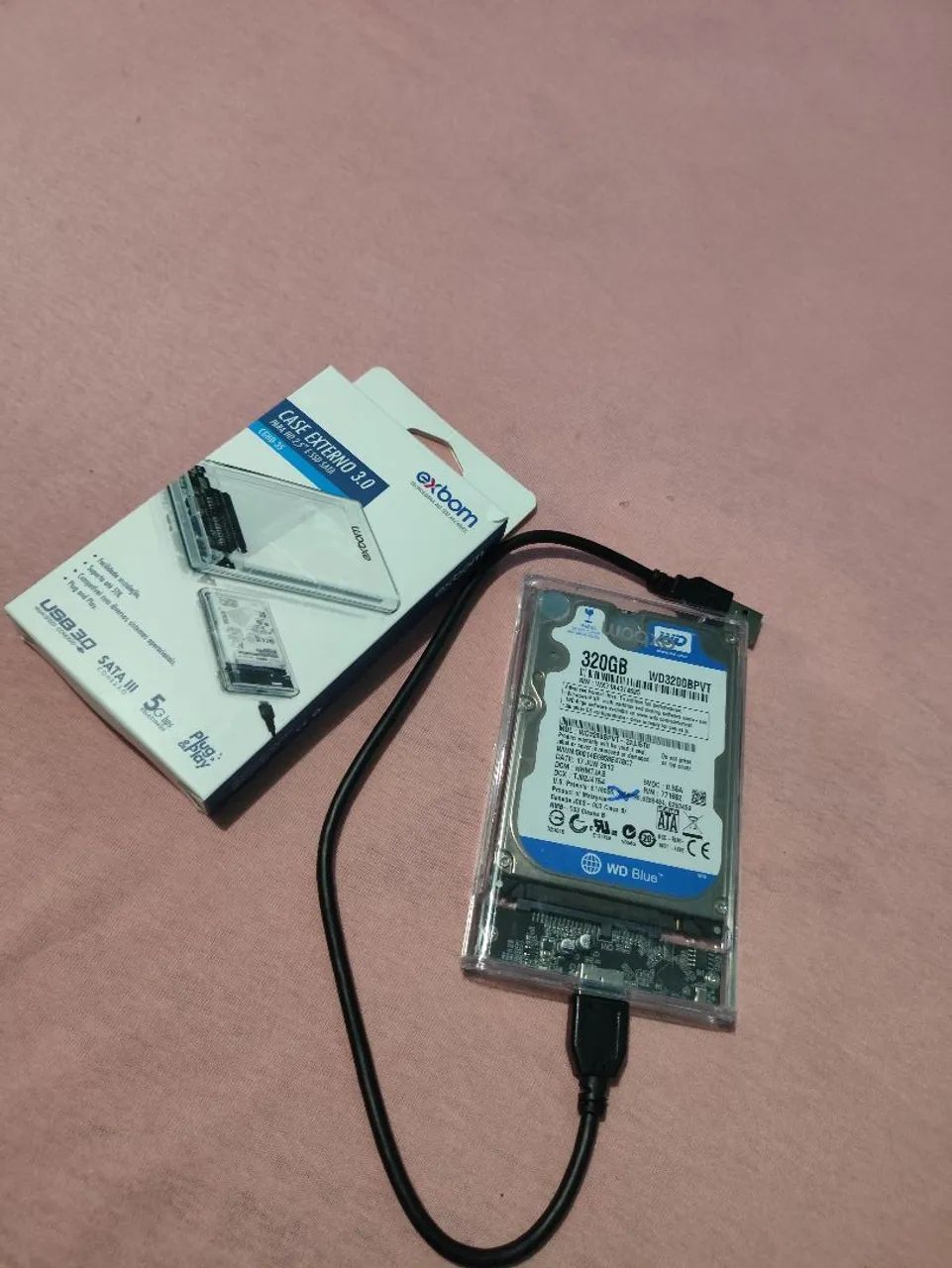 Temos HD externo 320 wd blue 