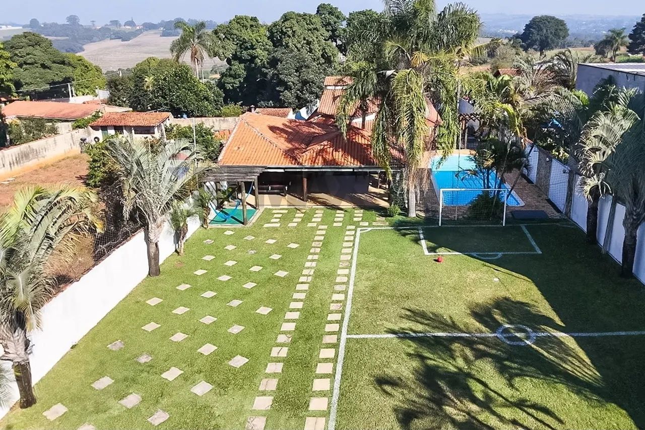 Chácara com lazer completo em Araçoiaba da Serra