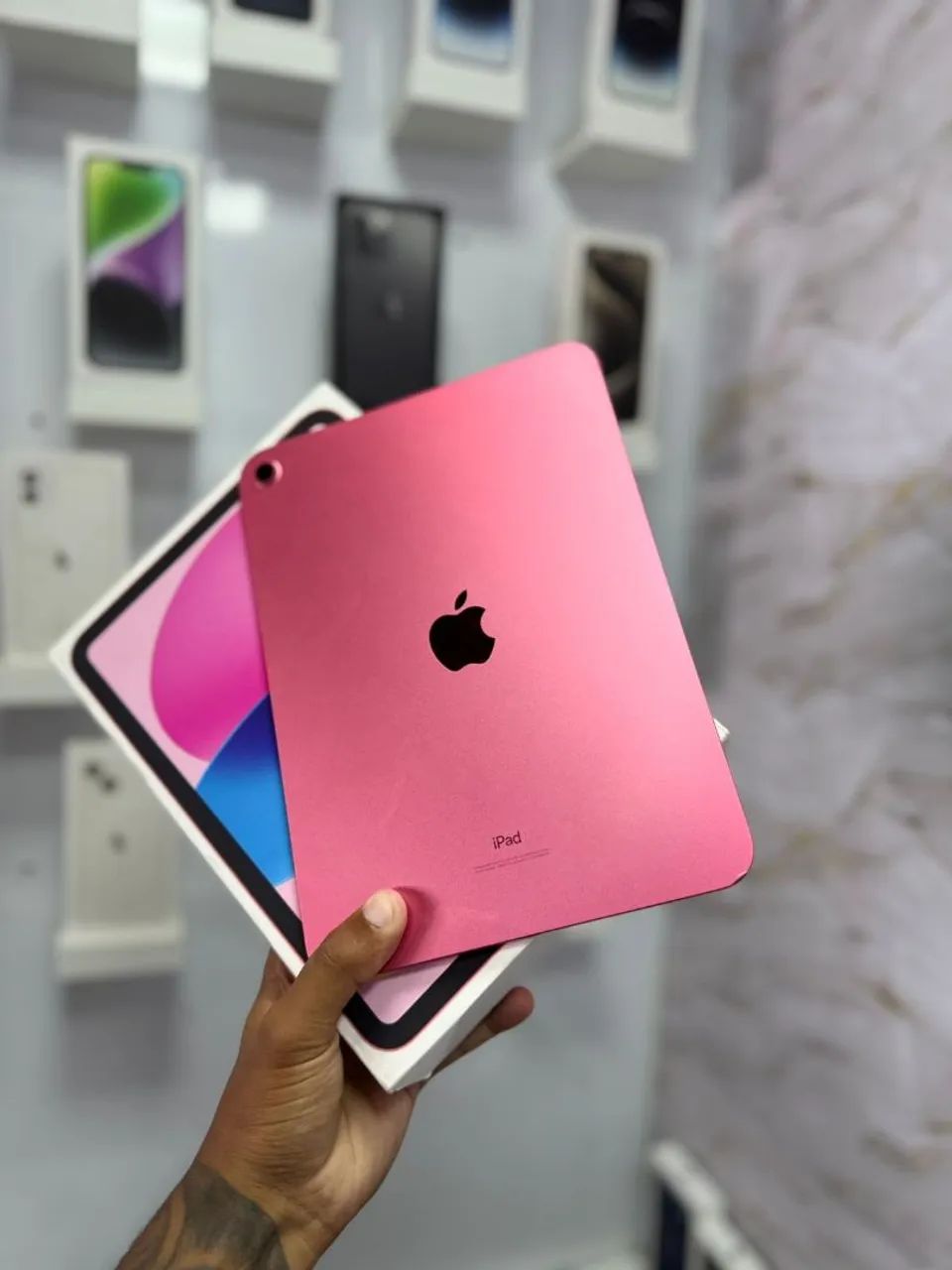IPAD 10 64GB ROSA<br>R$ 2.299,00