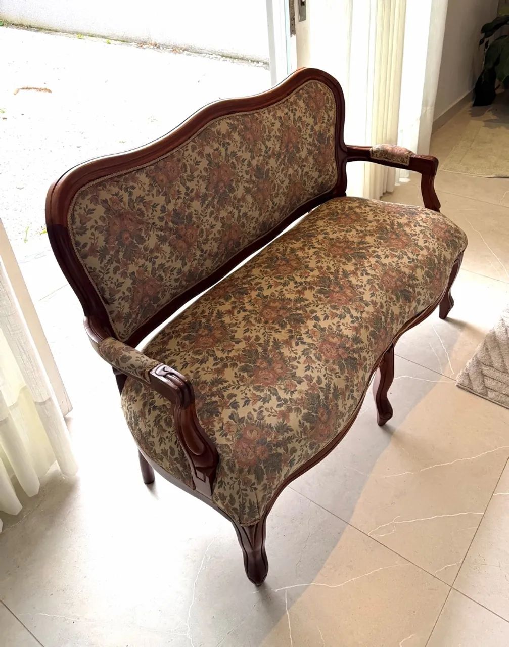 Sofá Namoradeira estilo Luís XV - Foto 2