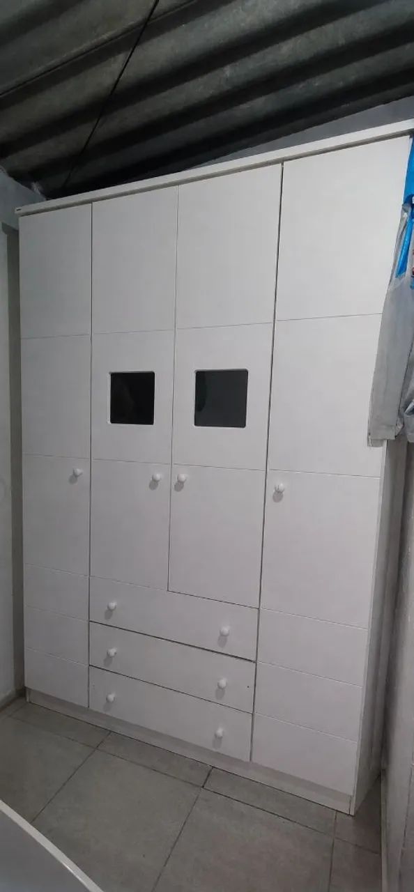 Guarda roupa infantil