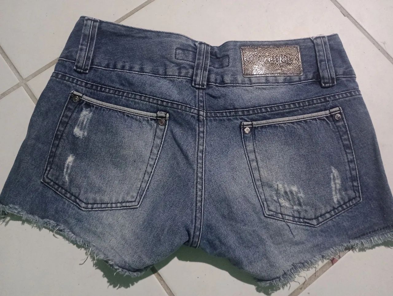 Bazar Shorts usados variados - Foto 2