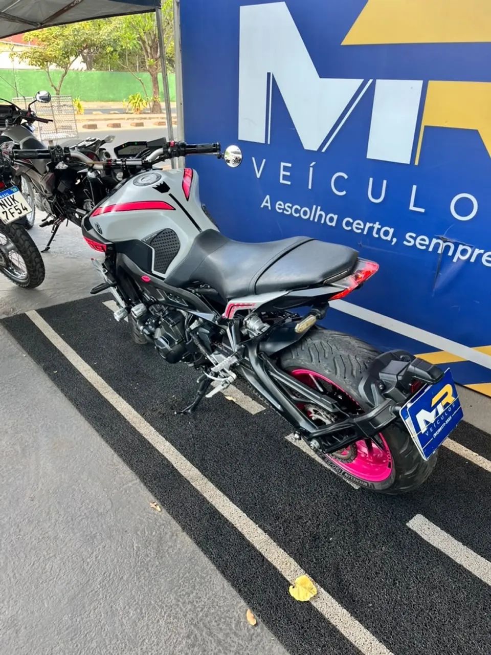 Yamaha Mt 09 2020 (@mrveiculos) - Foto 4