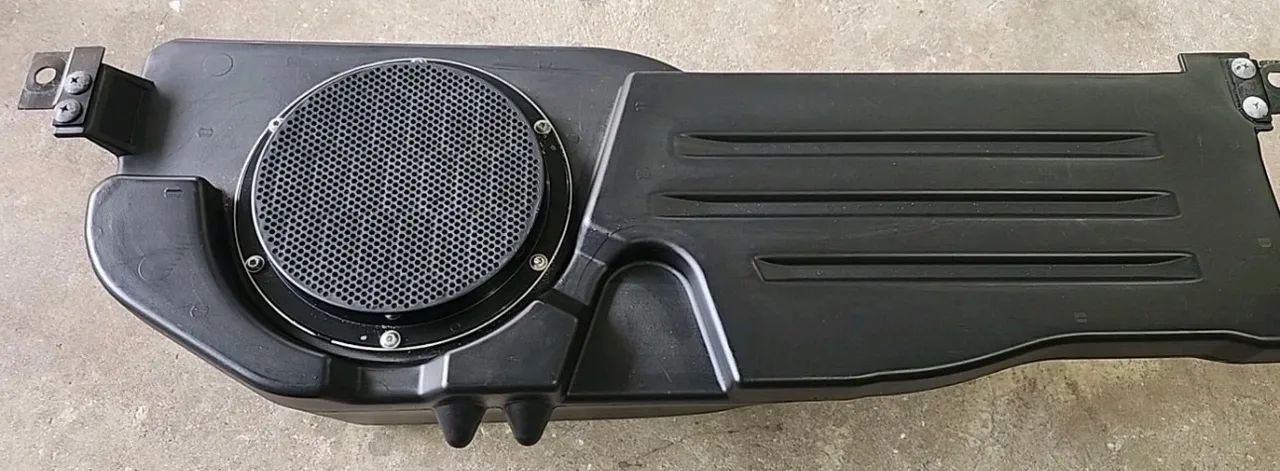 Subwoofer original dodge ram 2500 