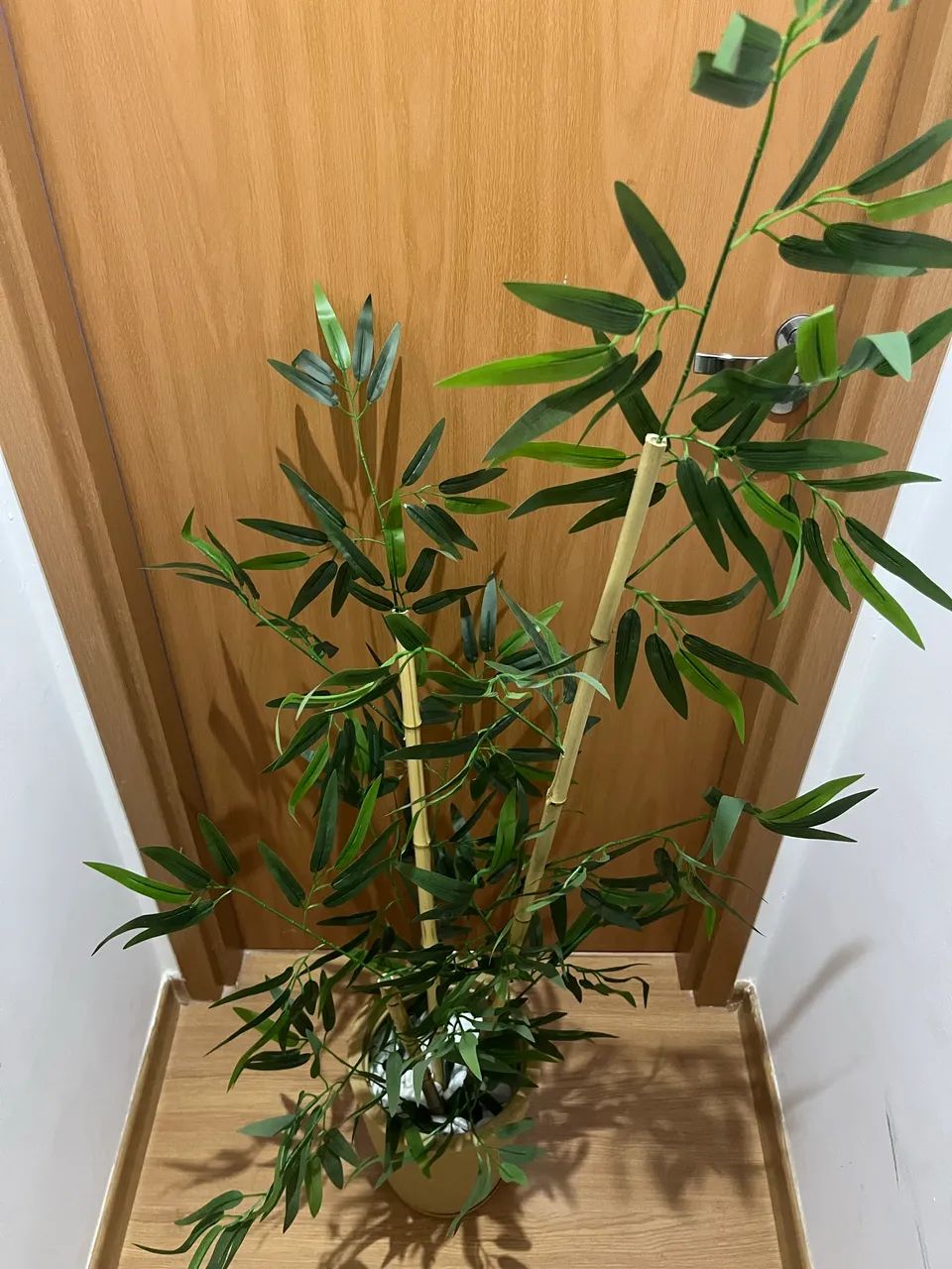 - [ ] Bambu Artificial Grande com Vaso para Decoração  - Foto 2