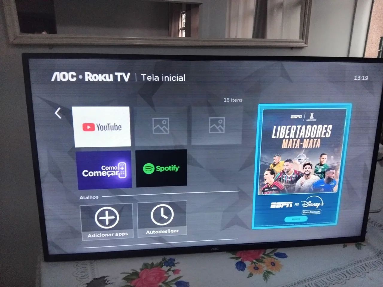 Tv smart 43" polegadas  aoc roku com linhas na tela  - Foto 4