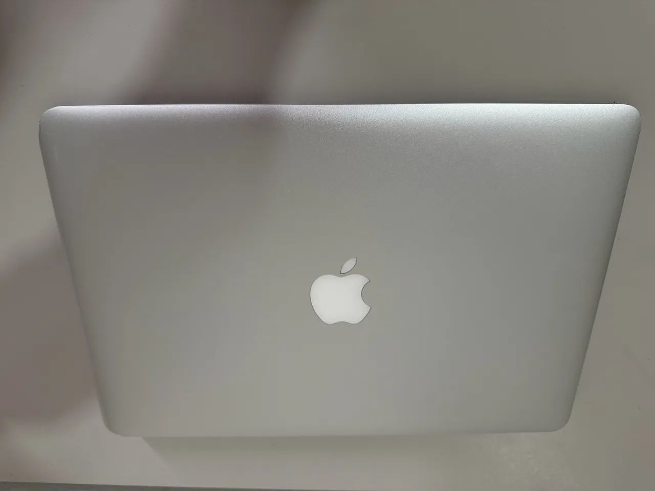 Macbook Air 13 Cinza -| i5, 8gb e 128gb ssd.  - Foto 2