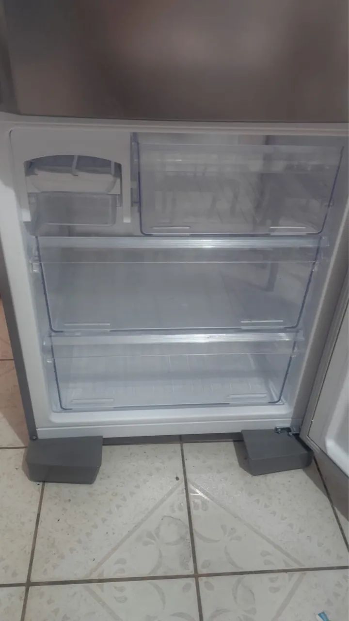 VENDO GELADEIRA - Foto 4