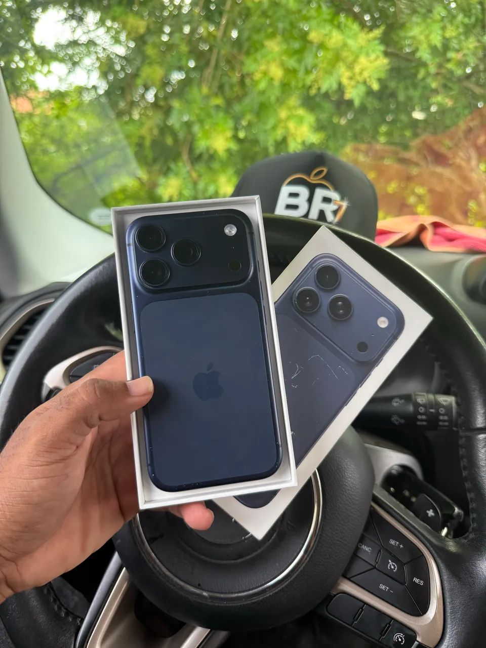 iPhone 17 pro 256gb azul  - Foto 3