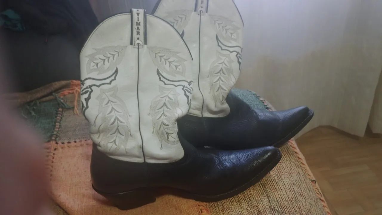 Vendo bota de couro - Foto 3