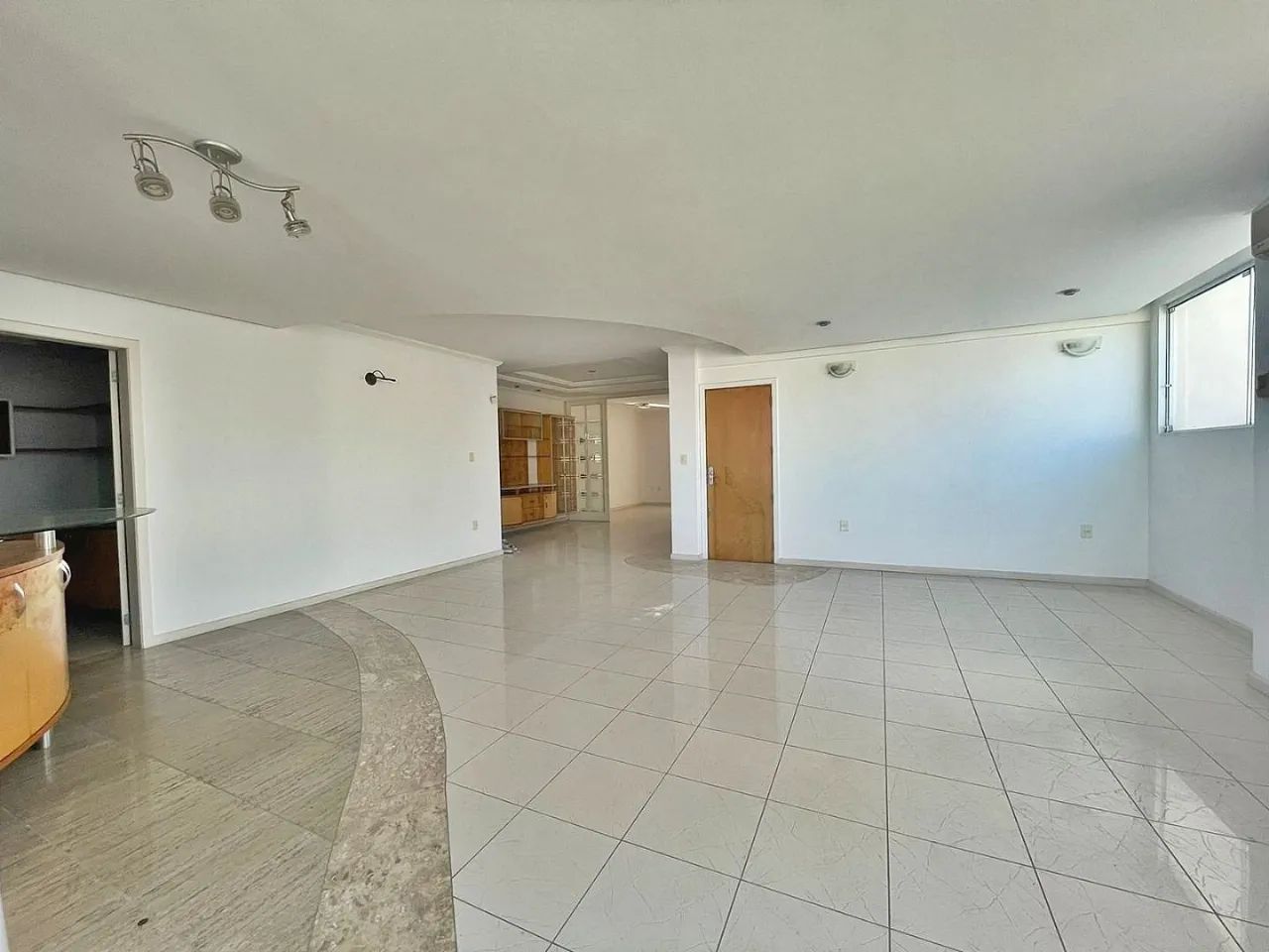 Cobertura com 4 dormitórios - Campinas - São José/SC - Foto 4