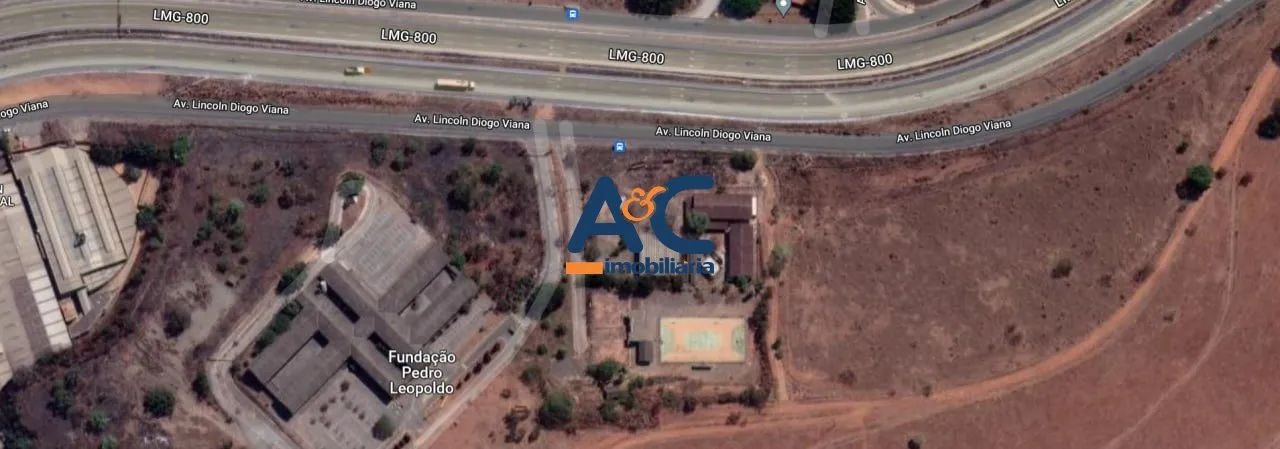 Área comercial próxima ao aeroporto de Confins