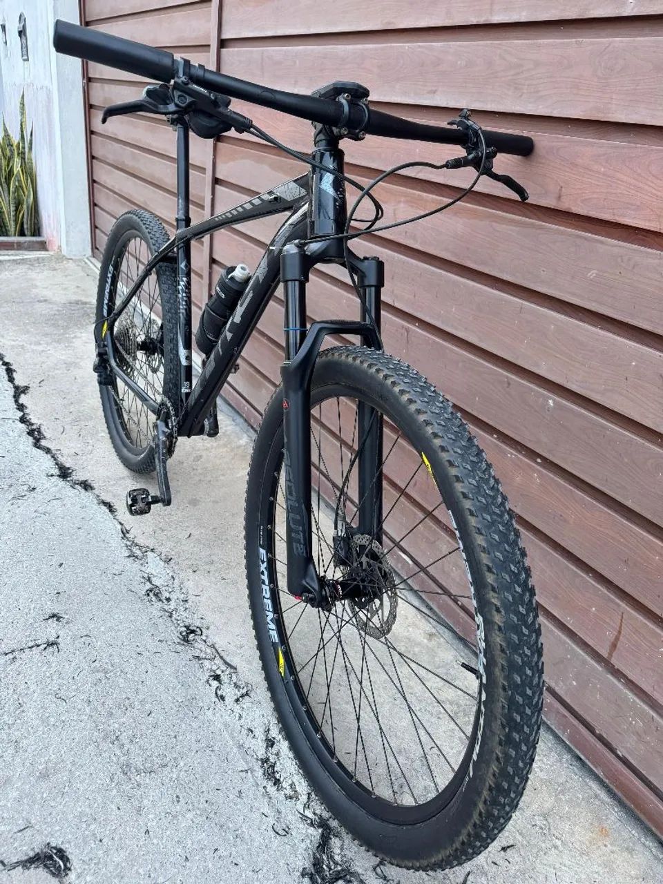 Bicicleta First Lunix 11v - Foto 2