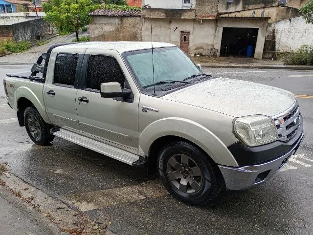 Ford Ranger Ranger XLT 3.0 PSE 163cv 4x2 CD TB Dies. 2010
